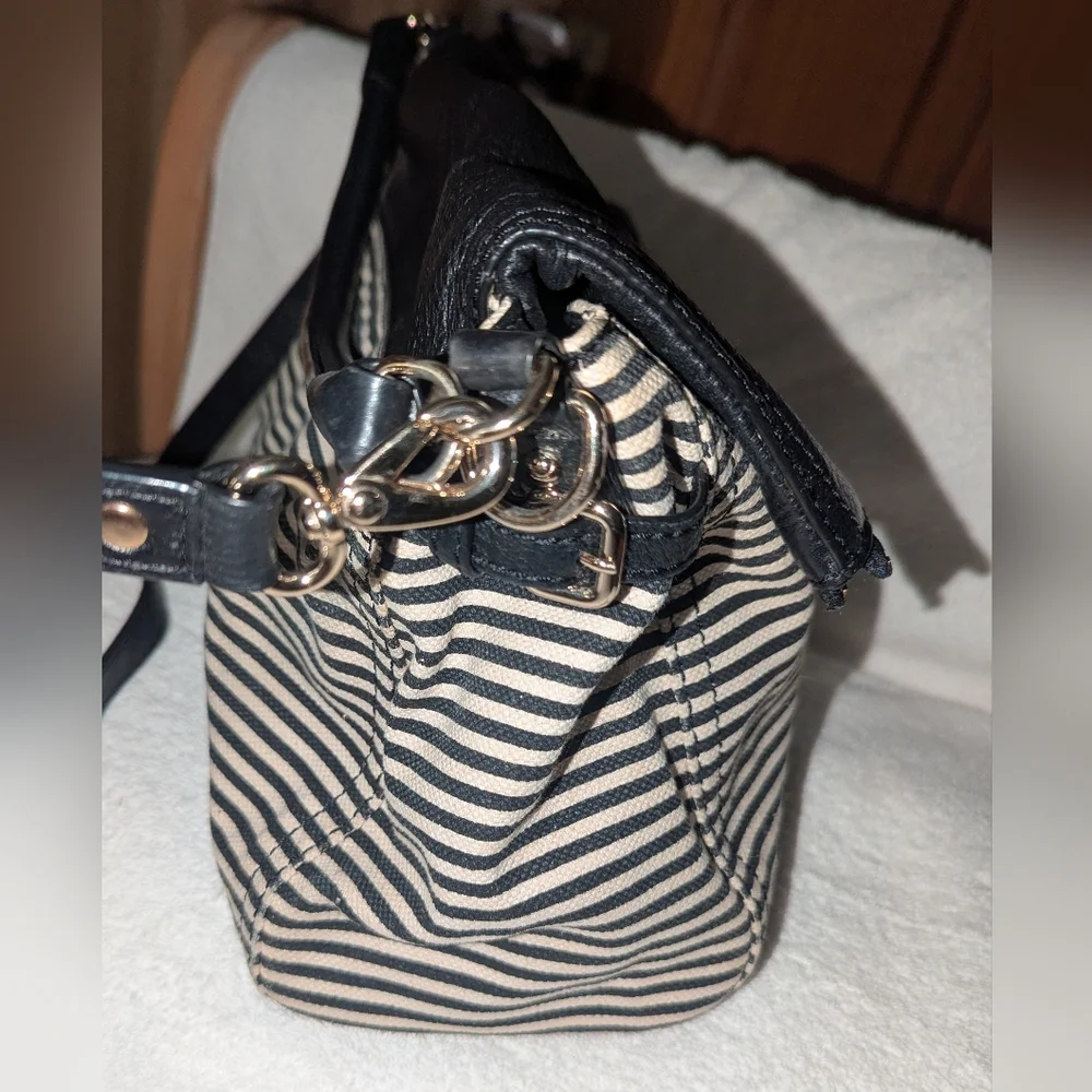 Kate Spade Cobble Hill New York Black and Tan  Shoulder Bag with Nautical Flair
